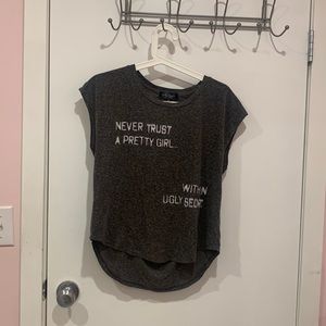 Aéropostale Pretty Little Liars shirt